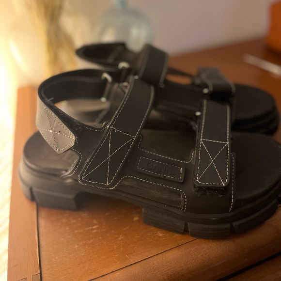 GANNI RUBBER PLATFORM SANDALS - Picture 3 of 4